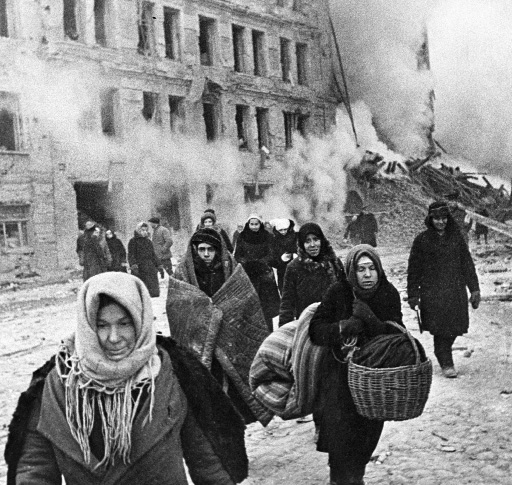 Siege of Leningrad, Tanya Savicheva and Leonid Kantorovich | Viv•i•fy : ( verb ...
